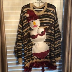 Ugly sweater Win the ugly sweater contest